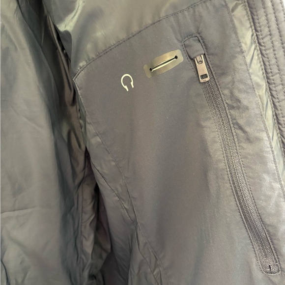 Women’s Light Down Coat - Picture 5 of 5